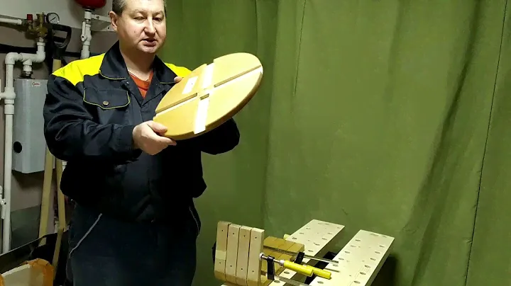 Ремонт круглого табурета из икеи.