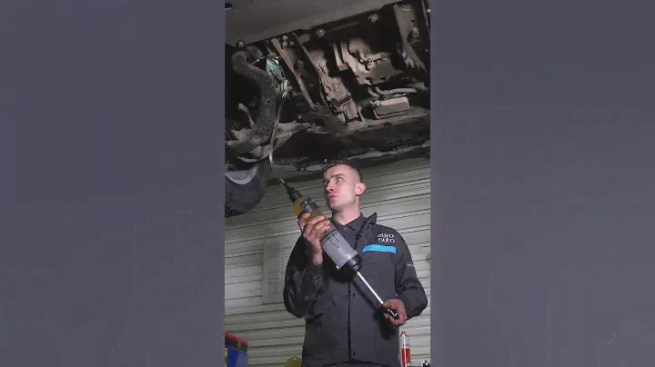 Удобная замена масла #автосервис #инструмент